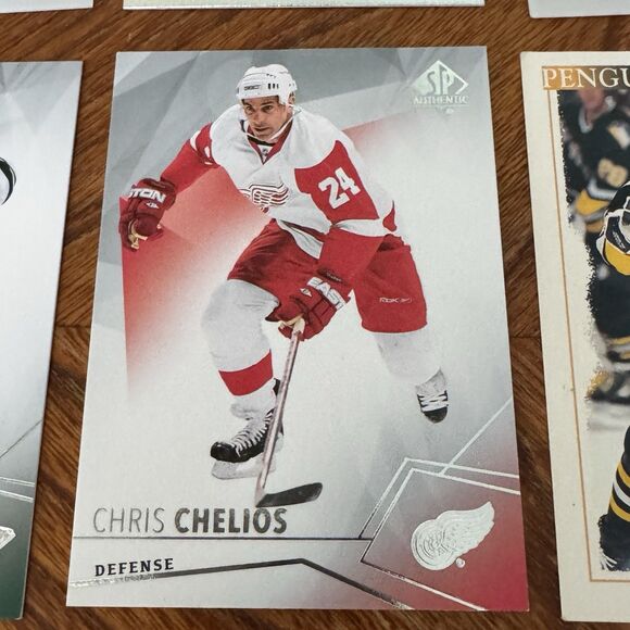 NHL Hockey Cards 12 Card Lot - Picture 7 of 13